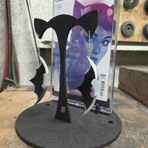 Batarang boucle d'oreille Catwoman - Création unique
