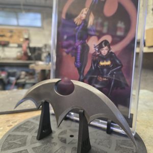 Batarang Batgirl - Mimi Yoon - Création unique