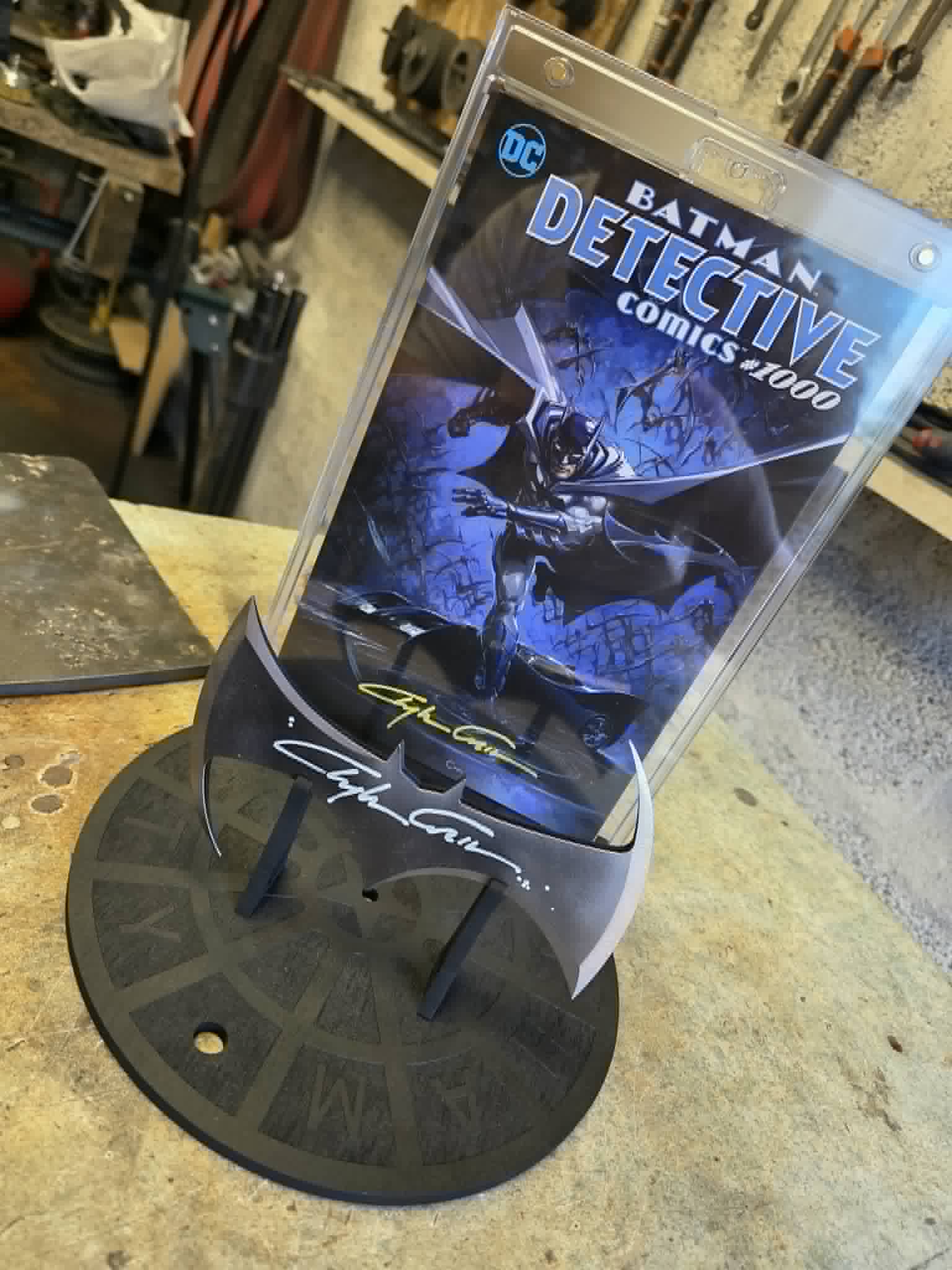 Batarang - Clayton Crain Dédicacé - Création unique – Image 3