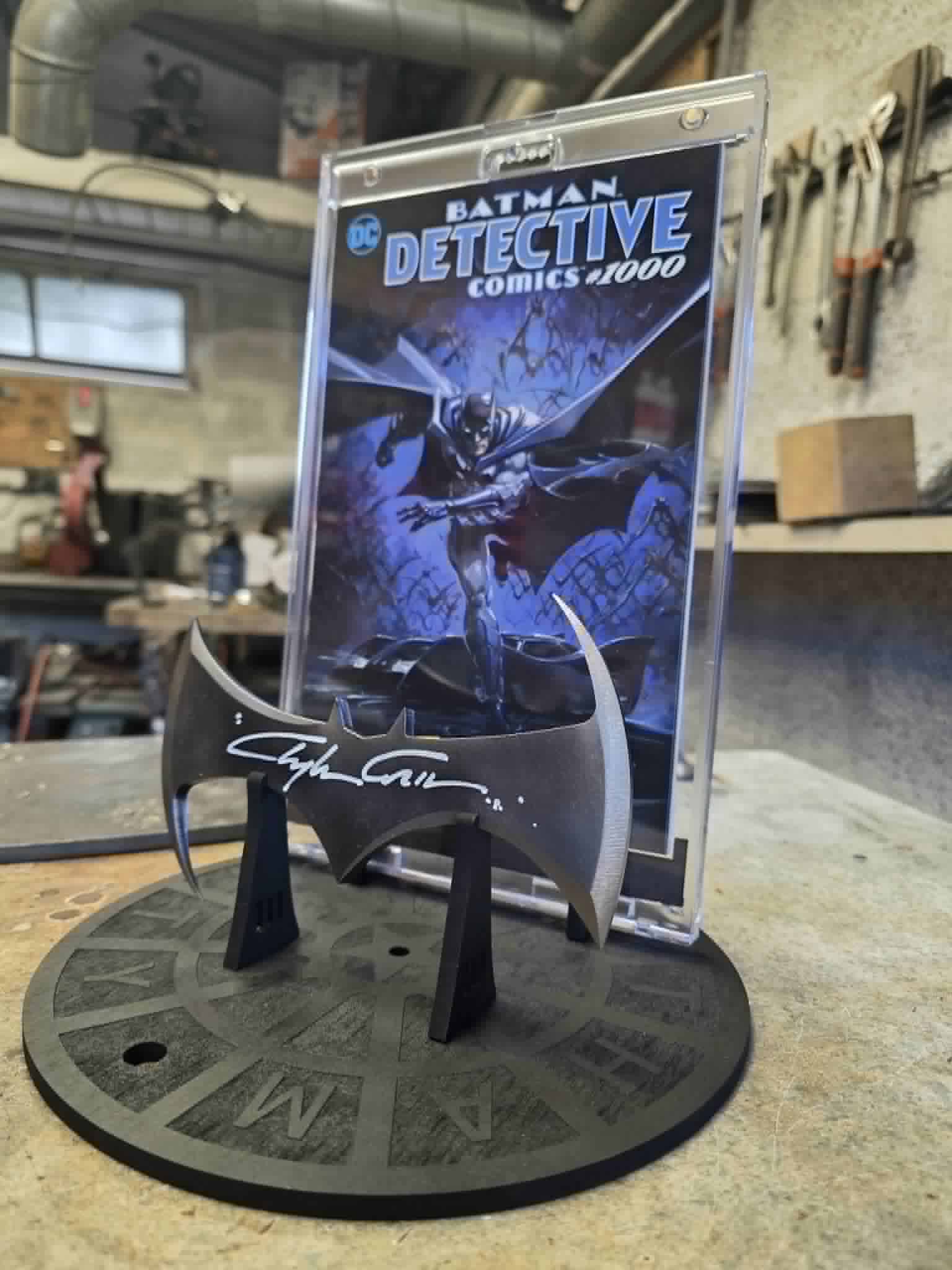 Batarang - Clayton Crain Dédicacé - Création unique – Image 4