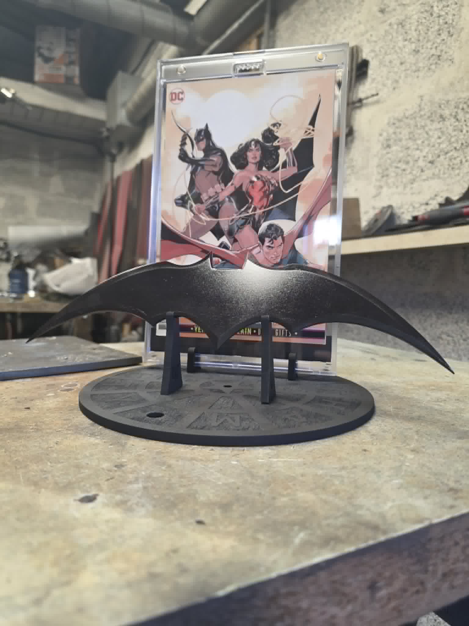 Batarang - Rachel & Terry Dodson - Création unique – Image 4
